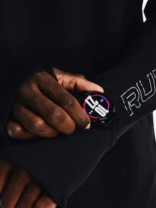 Pánske tričko Under Armour  OUTRUN THE COLD LS-BLK M
