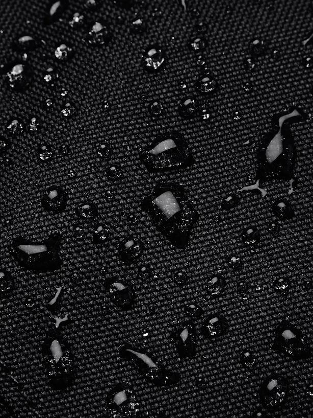 Športová taška Under Armour  Undeniable 5.0 Duffle MD Black